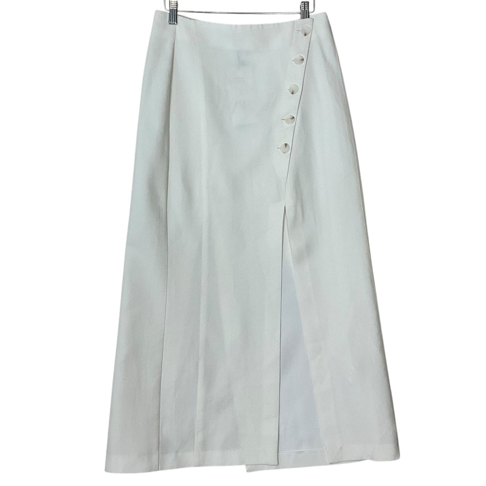 ZARA sz Medium Sexy Sophisticated A-Line Skirt Button Accents Off White